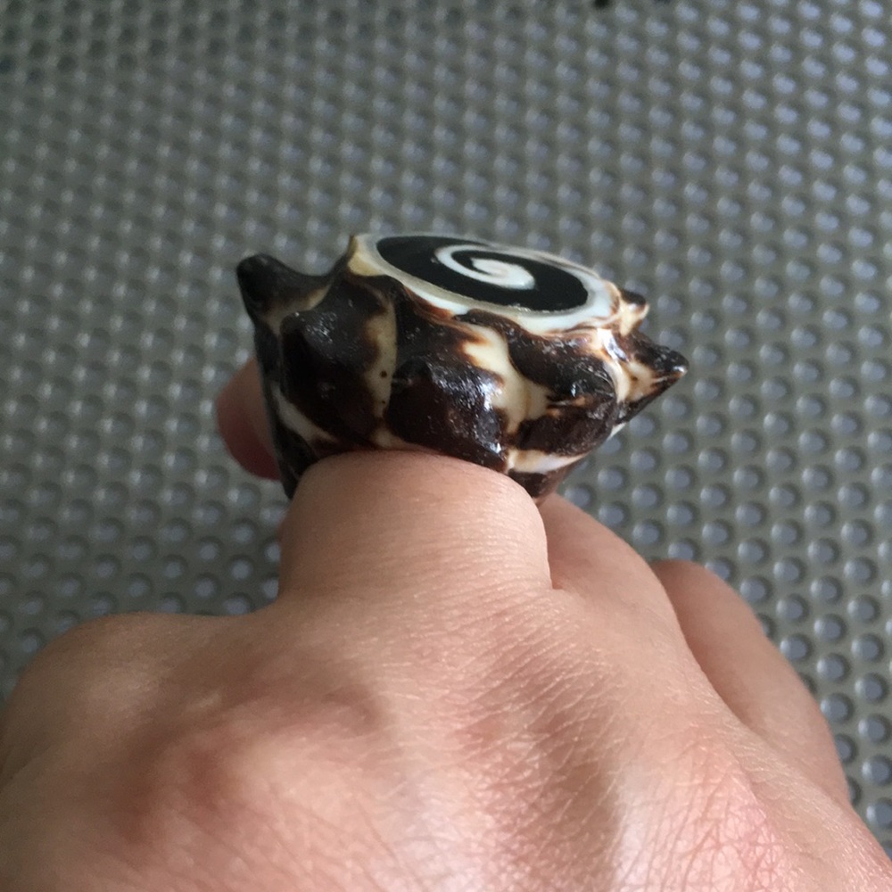 Natural Shell Ring - image 3